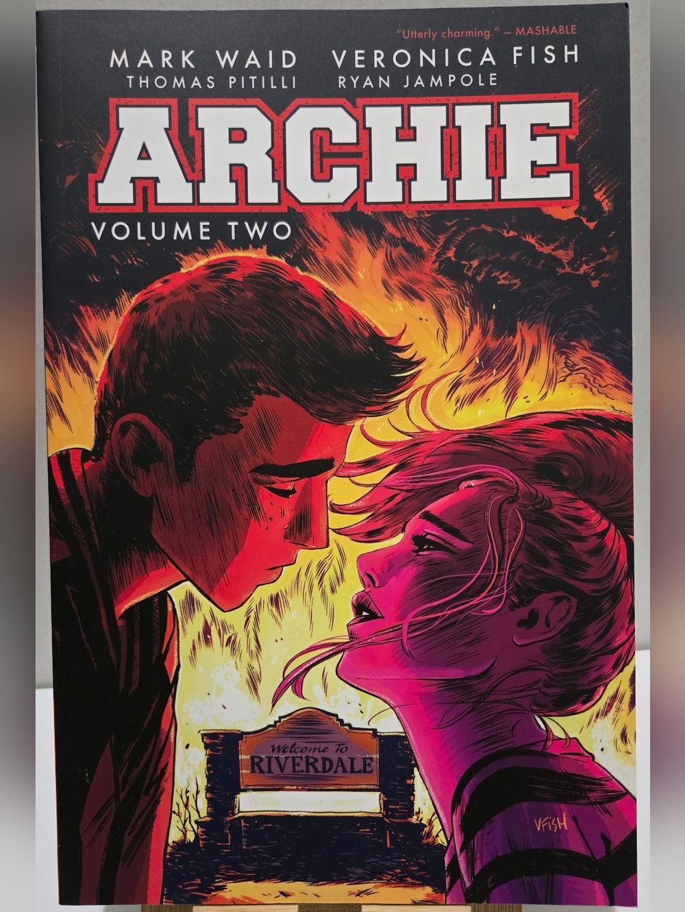 Archie Vol. 2 By Veronica Fish (Paperback)